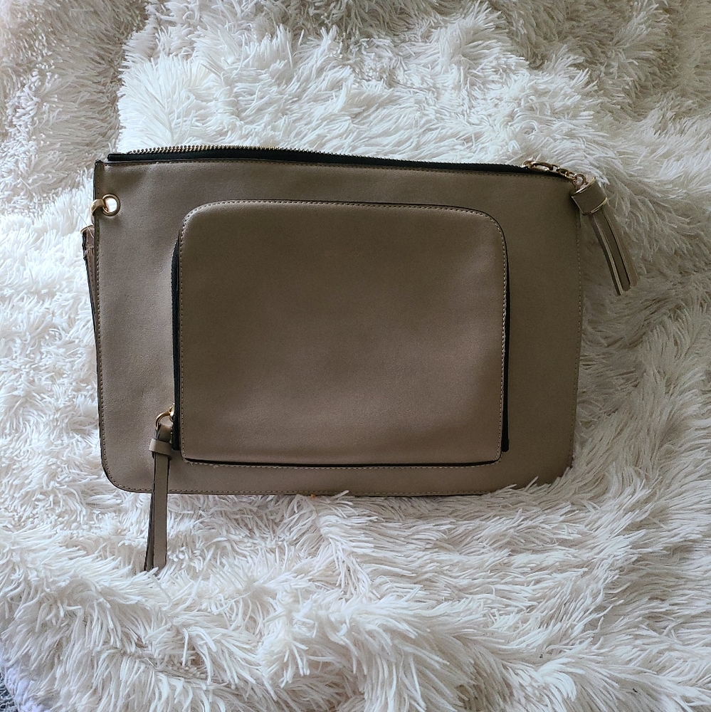 Boss Lady Street Level Wristlet